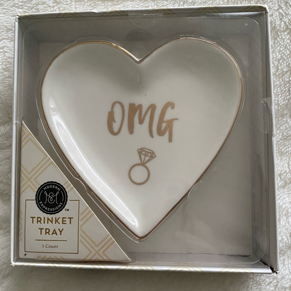 Modern Expressions OMG Cream and Gold Trinket Tray Brand New
